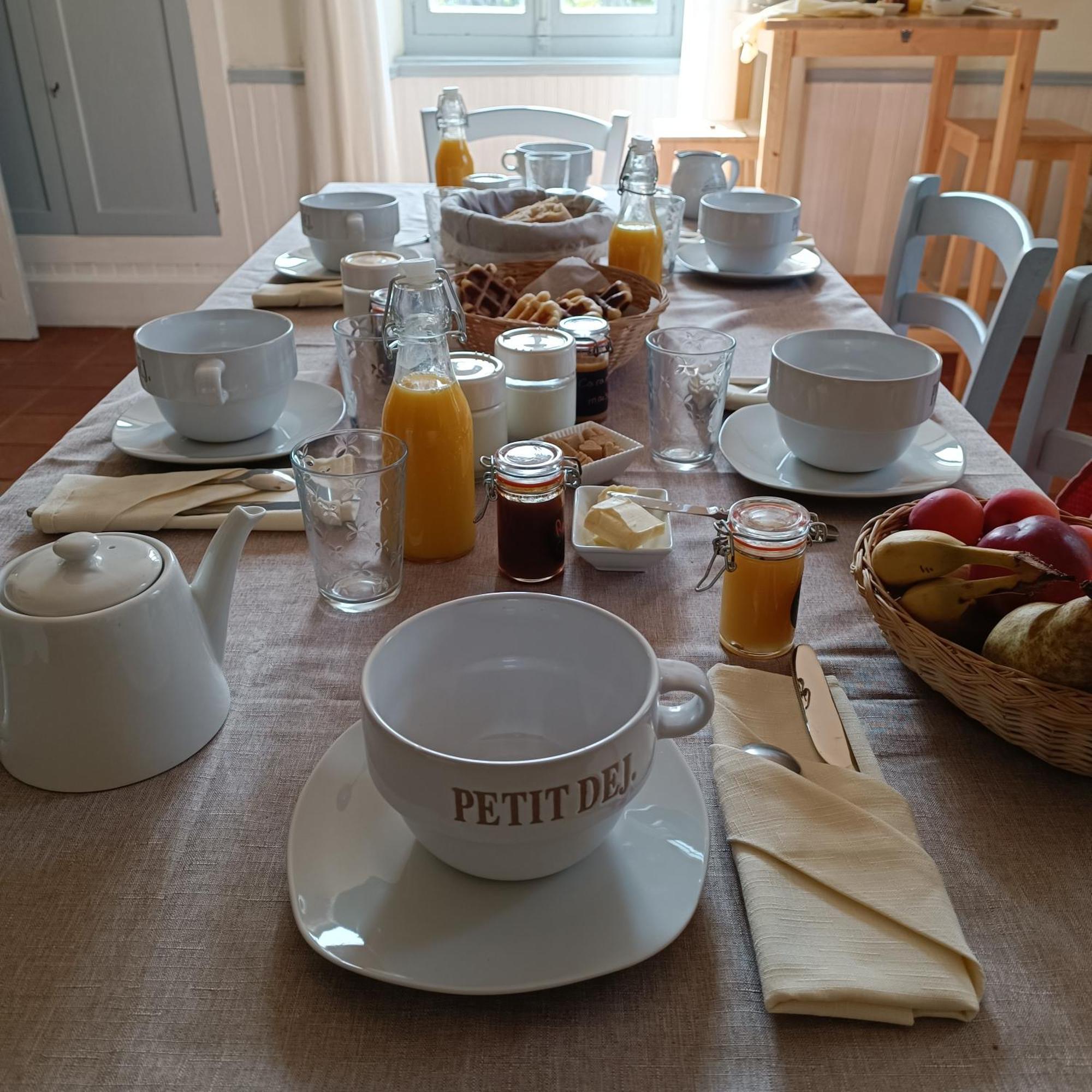 Bed and Breakfast Baladous Montgaillard-de-Salies Exterior foto